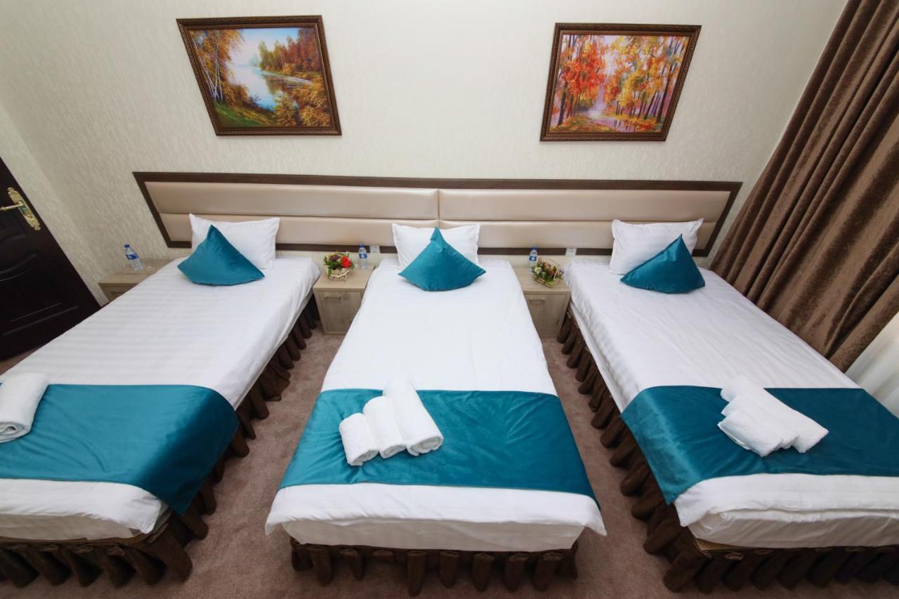 Hotel Globus Tashkent Esterno foto
