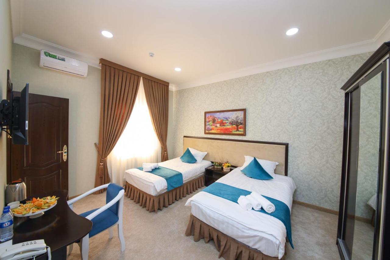 Hotel Globus Tashkent Esterno foto